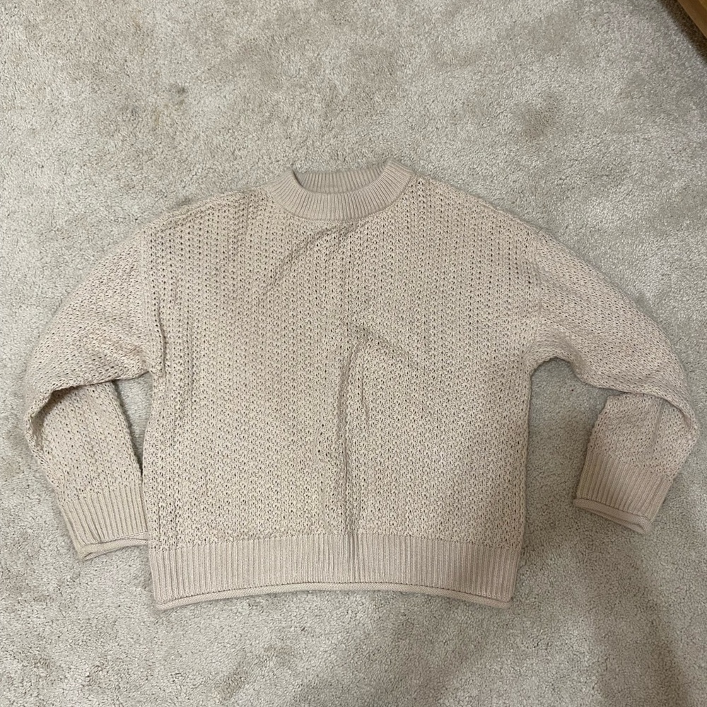 Oatmeal colored knit sweater